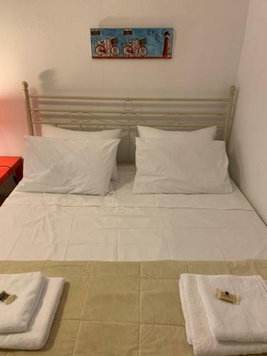 Maisonette Anastazia 60 M From Kalamitsi Beach