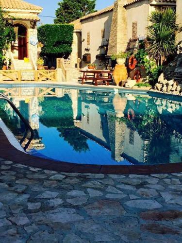 Garden Village Studios & Apartments