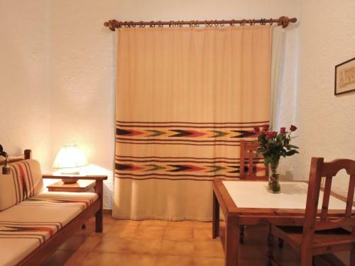 Thamiris Apartments