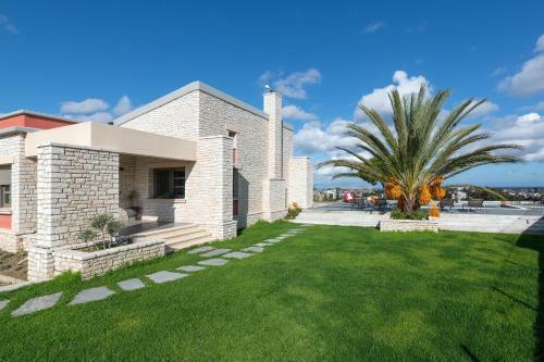 Aura Hill Villa