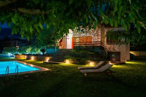 Chariklia's House With Private Pool