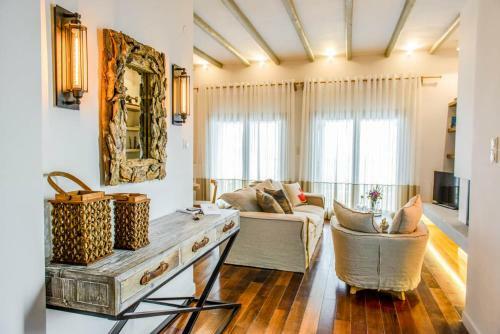 Kato Gatzea Villa Sleeps 6 With Pool And Air Con