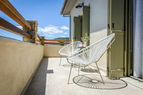 Kato Gatzea Villa Sleeps 6 With Pool And Air Con