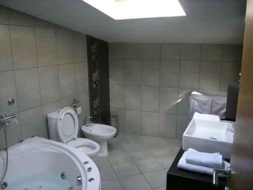 Novel Apartments