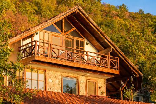 Hostal Robinson Sunset Guest House