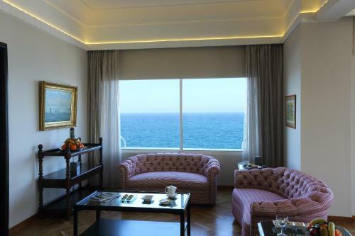 Warwick Palm Beach Hotel