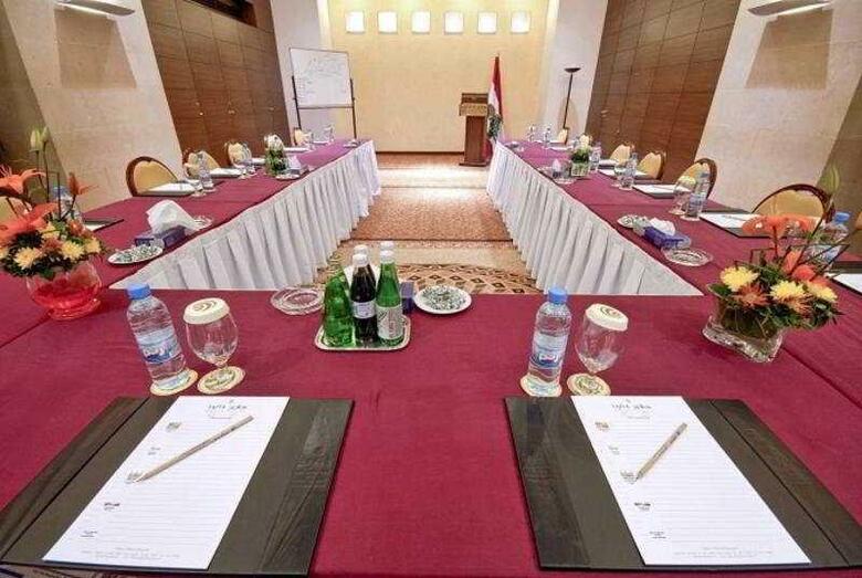 Hotel Ramada Plaza Beirut Raouche
