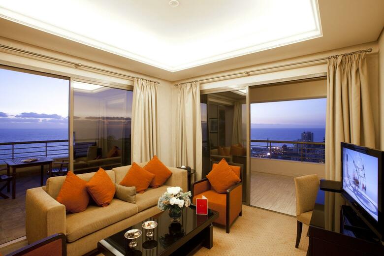 Hotel Ramada Plaza Beirut Raouche