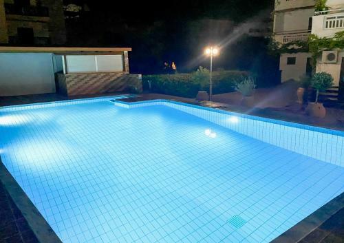 Apartamento Antiko Apts & Studios Hotel