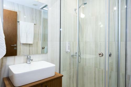 Agarathos Deluxe Homes Kaliviani