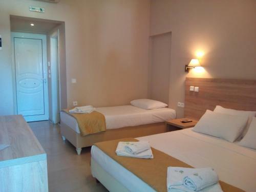 Hotel Marzi Beach And Bungalows