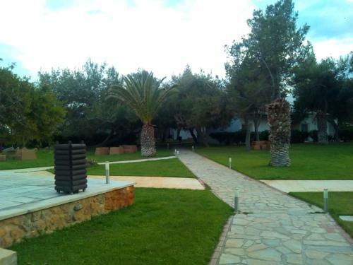 Hotel Marzi Beach And Bungalows