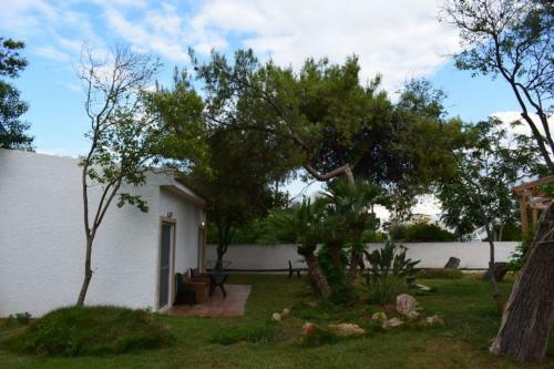 Hotel Marzi Beach And Bungalows