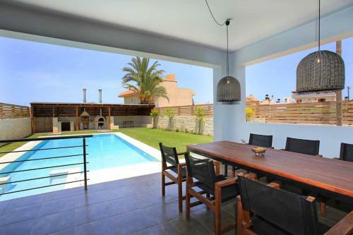 Villa Elpida, Kokkini Hani