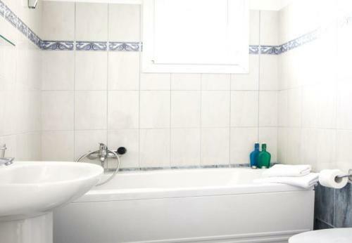 Kleismata Villa Sleeps 7 With Pool And Air Con