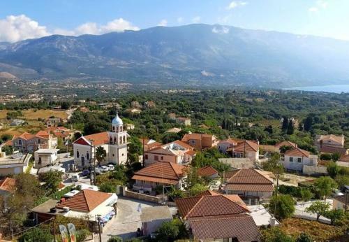 Kleismata Villa Sleeps 7 With Pool And Air Con