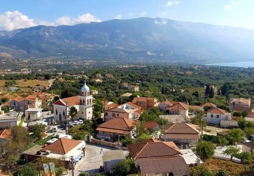Kleismata Villa Sleeps 6 With Pool And Air Con