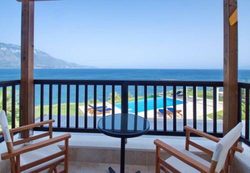 Villa In Kleismata Sleeps 7 With Pool And Air Con