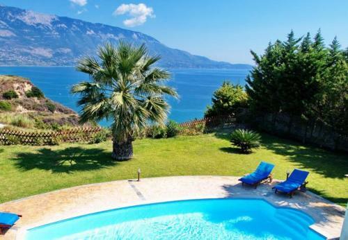 Villa In Kleismata Sleeps 7 Includes Swimming Pool And Air Con 6