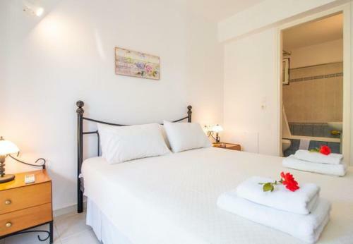 Villa In Kleismata Sleeps 5 Includes Swimming Pool And Air Con