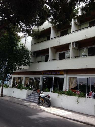 Hotel Phaethon