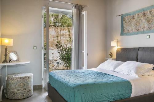 Manganos Villa Sleeps 2 Pool Air Con Wifi