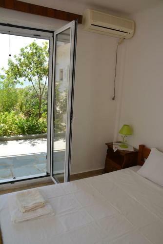 Traditional Summer House In Marmari