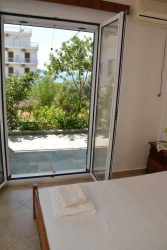 Traditional Summer House In Marmari