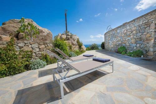 Mykonos Psarrou Villas For 18 People