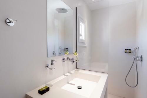 Apartamento White Cliff Naousa