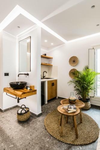 Hotel Naxian Secret