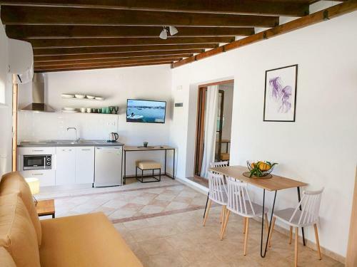 Komitsa Luxury Apartments