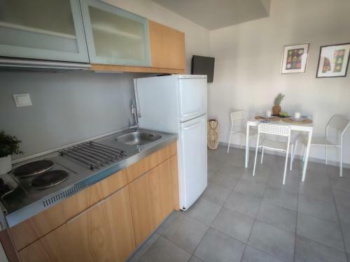 Ammos Seafront Family Apartments