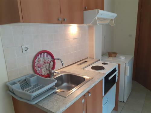 Lemonispanagiotis Apartments