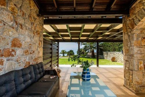 W Maistros Villa Private Pool Halkidiki