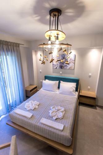 Moonline Maisonettes & Apartments