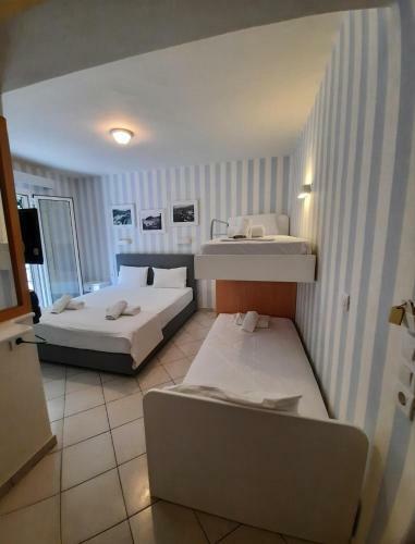 Hostal Aliki Studios