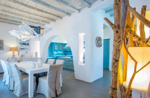 Luxury Paros Villa Master Villa Sea View Private Pool 3 Bdr Tserdakia