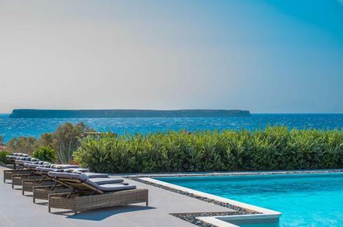 Luxury Paros Villa Superior Villa Private Pool Stunning Interior 7 Bdr Tserdakia