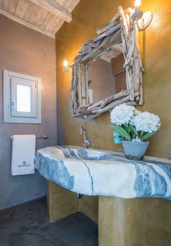 Luxury Paros Villa Superior Villa Private Pool Stunning Interior 7 Bdr Tserdakia