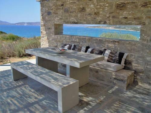 Platinum Paros Villa Villa Duette 6 Bedrooms Beachfront Makria Miti