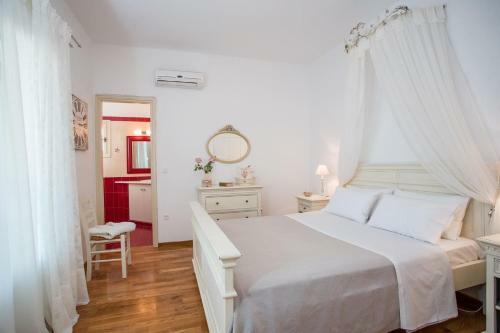 Platinum Paros Villa Villa Elegance 5 Bedrooms Private Pool Tsoukalia