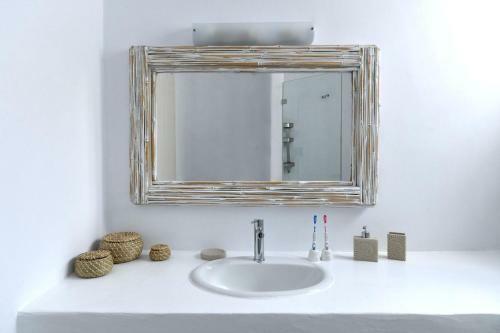 Luxury Paros Villa Villa Aethra Beautiful Serene Glisidia