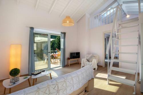 Villa Alexandros