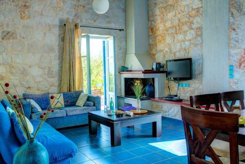 Perachori Villa Sleeps 4 Pool Air Con Wifi T604840