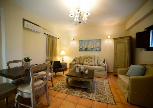 Hostal Focalion Castle Luxury Suites