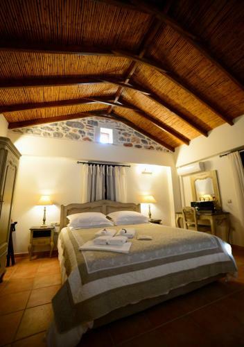 Hostal Focalion Castle Luxury Suites