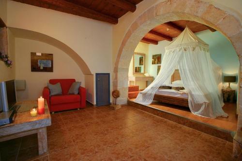 Plaka Villa Sleeps 6 Pool Air Con Wifi