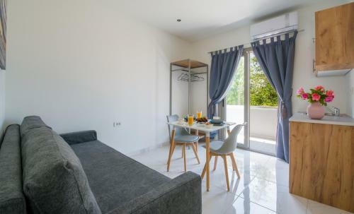 Linda Apartments Platanias