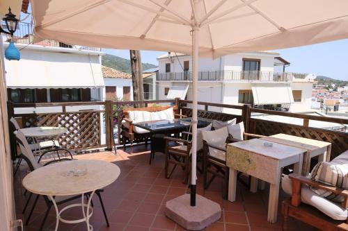 Hotel Taxiarchis Apartments